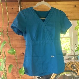 Grey’s Anatomy scrub top, v-neck, 2 pockets